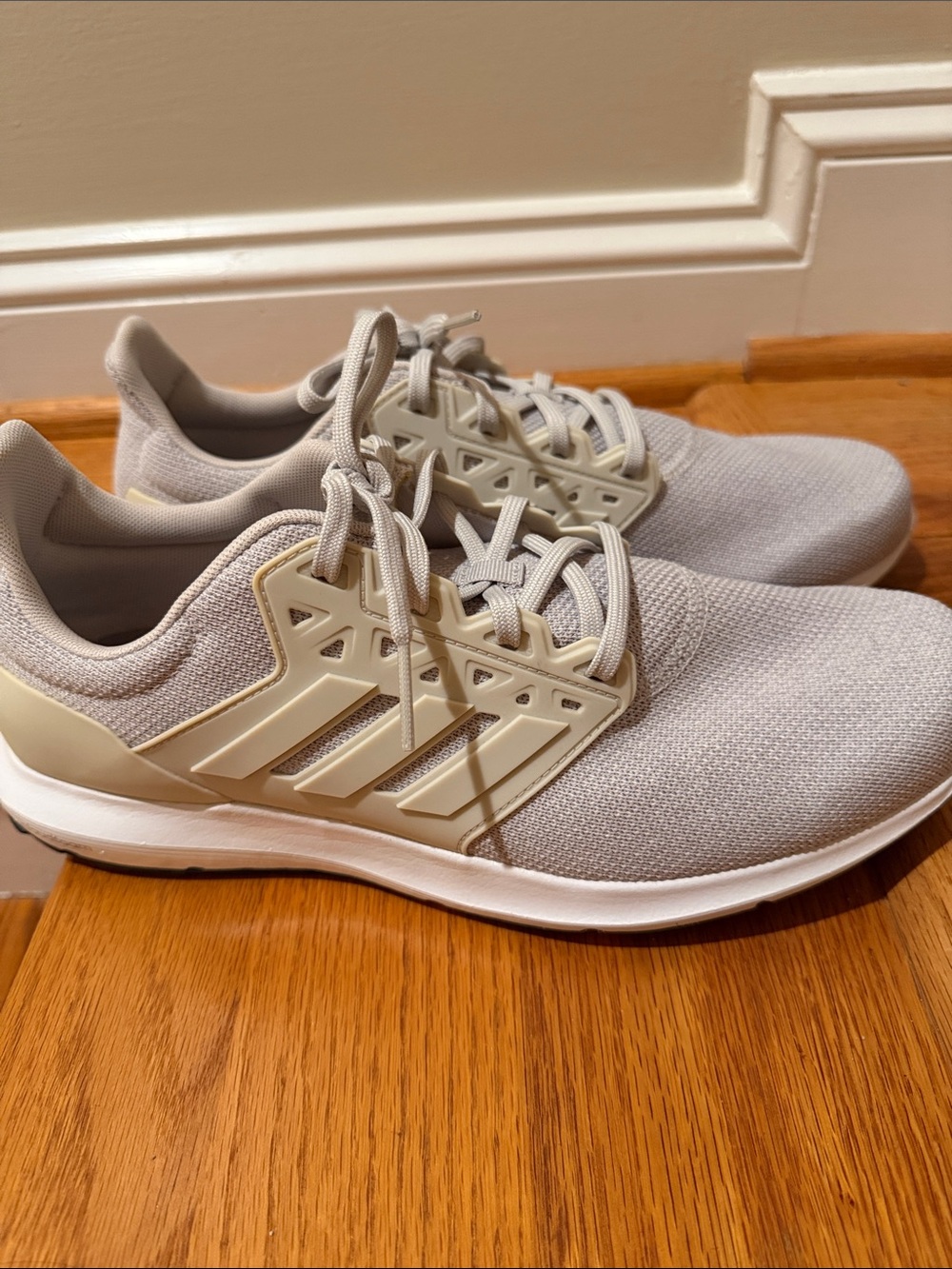Men's Lightweight Grey Lace-Up Adidas ortholite Athletic Sneakers